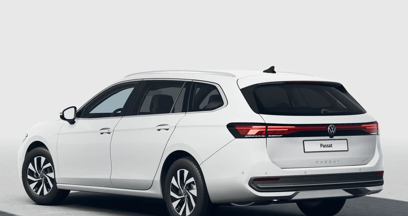 Volkswagen Passat cena 183850 przebieg: 7, rok produkcji 2024 z Supraśl małe 46